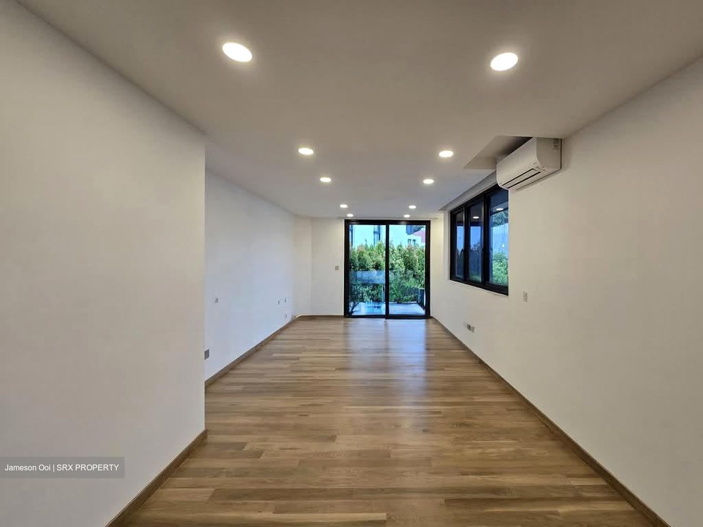 Fernhill Road (D10), Semi-Detached #543421881